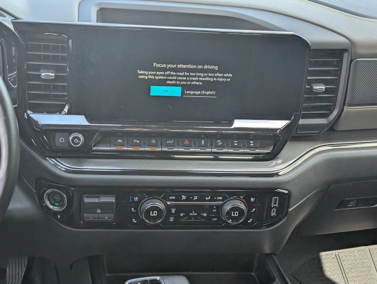 2023 Chevrolet Silverado 1500 ZR2 - Photo 12