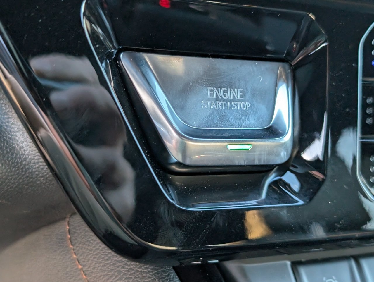 2026 GMC Sierra 1500 AT4 - Photo 15