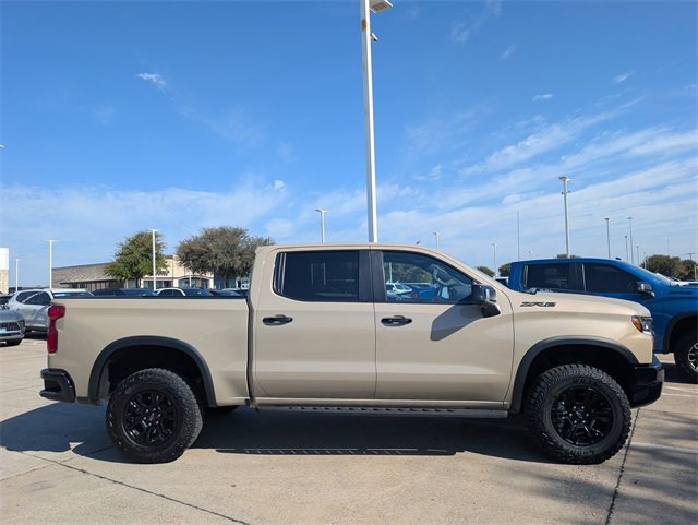 2023 Chevrolet Silverado 1500 ZR2 photo 3