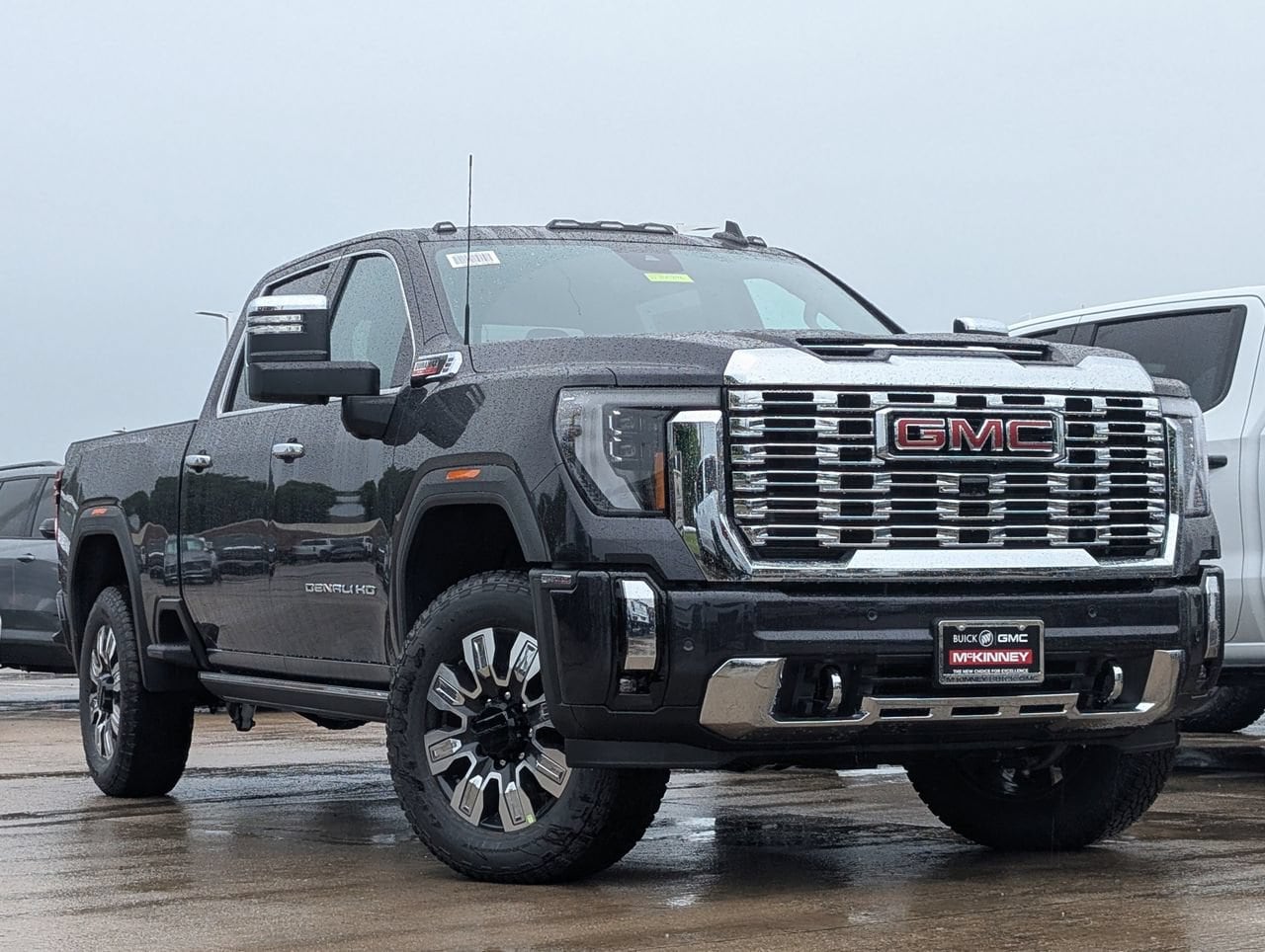 2026 GMC Sierra 2500HD Denali - Photo 2