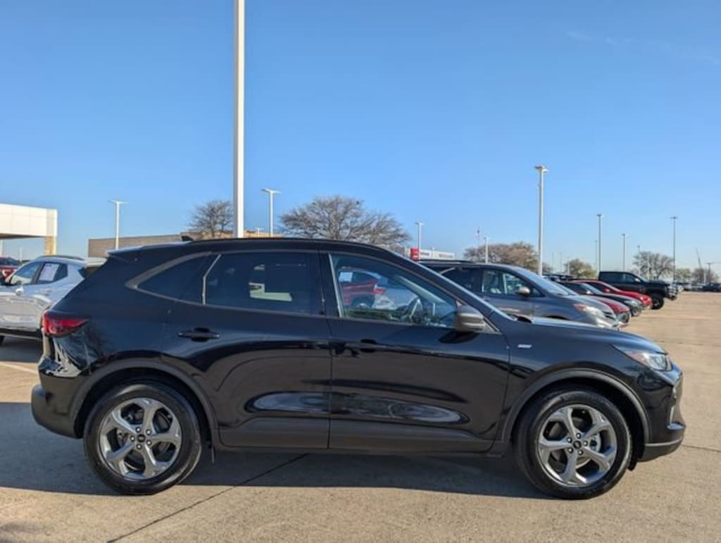 Used 2025 Ford Escape ST-Line SUV