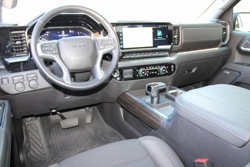 Used 2025 Chevrolet Silverado 1500 LT Trail Boss Truck Crew Cab