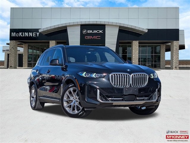 2025 BMW X5 50e's photo