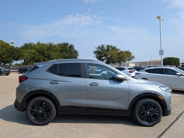 2026 Buick Encore GX Sport Touring photo 2