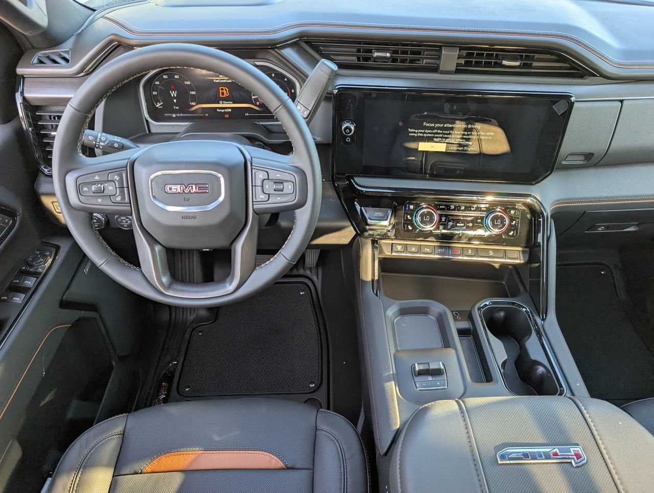2026 GMC Sierra 2500HD AT4 - Photo 8