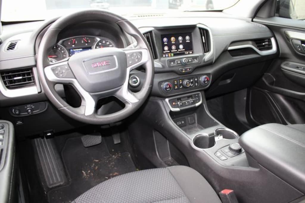 Used 2024 GMC Terrain SLE SUV