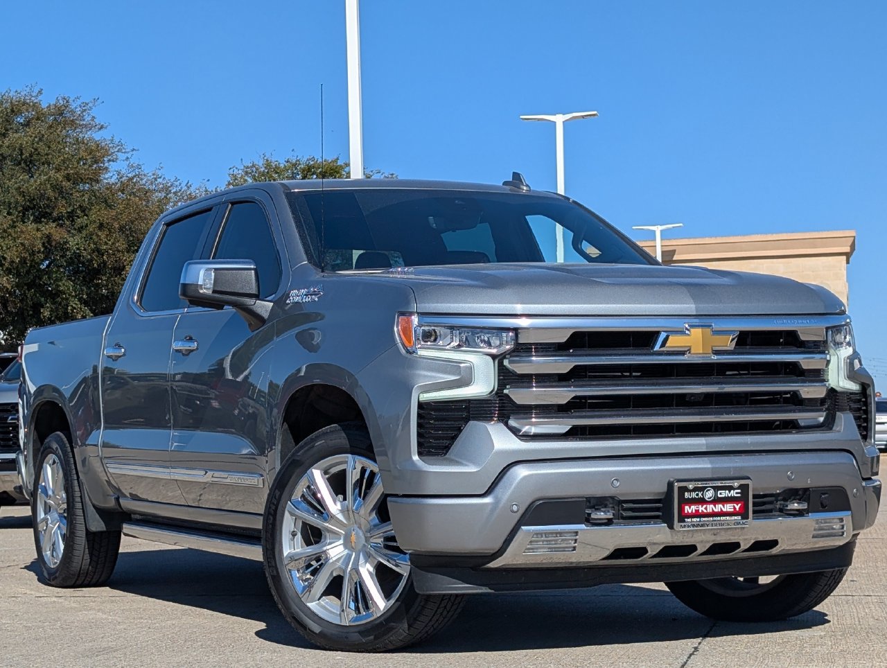 Used 2025 Chevrolet Silverado 1500 High Country Truck Crew Cab