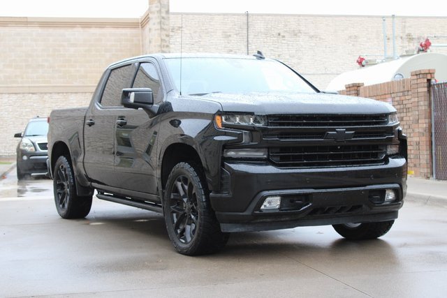 2019 Chevrolet Silverado 1500 LTZ photo 2