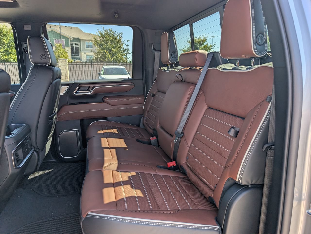 2026 GMC Sierra 2500HD Denali Ultimate - Photo 21