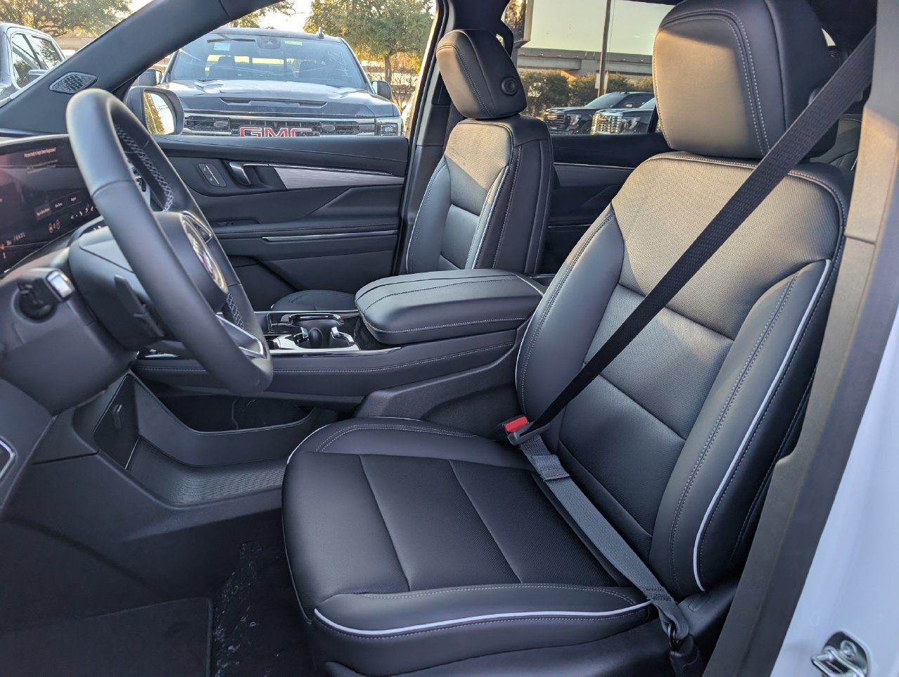 2027 Buick Enclave Preferred - Photo 18