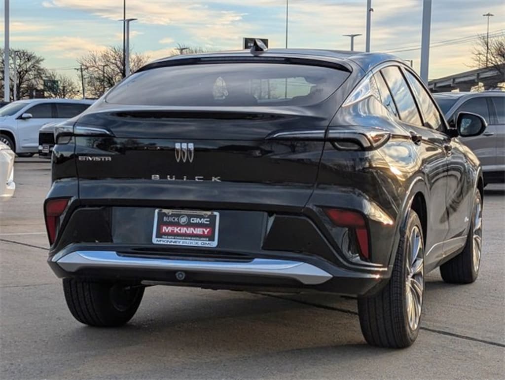 New 2026 Buick Envista Avenir SUV
