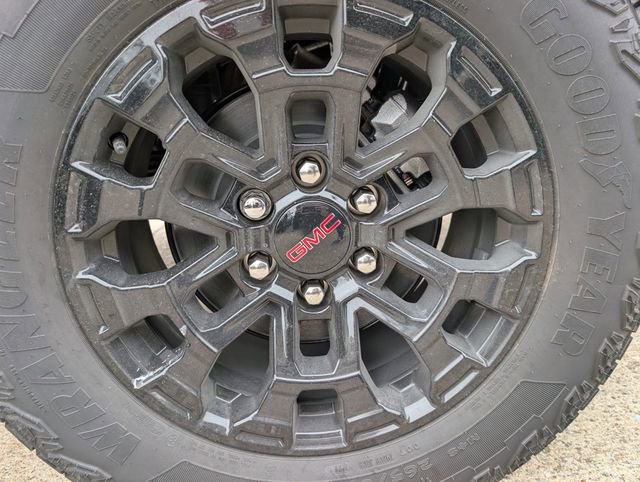 2026 GMC Canyon Elevation - Photo 6