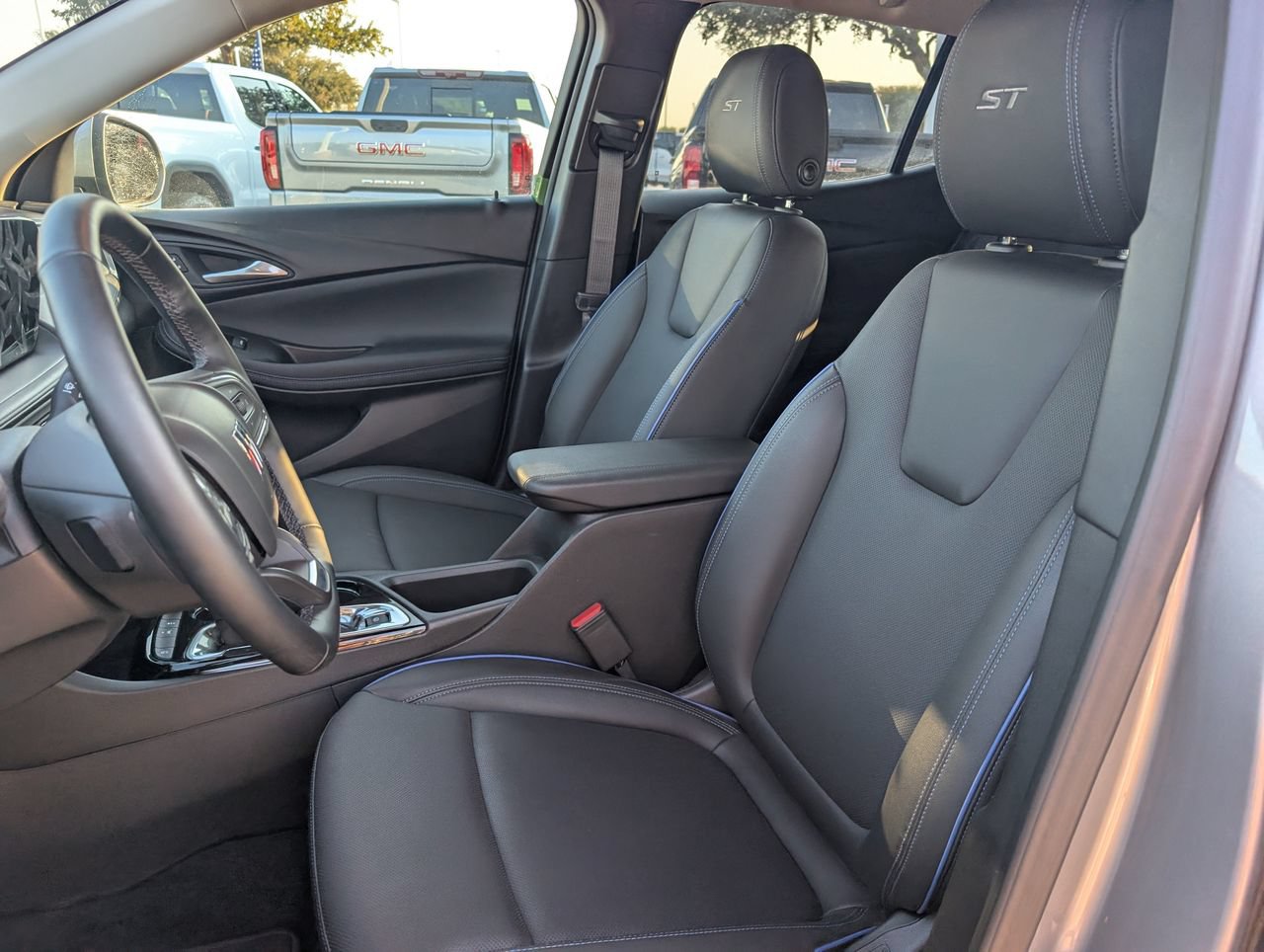 2026 Buick Encore GX Sport Touring - Photo 19