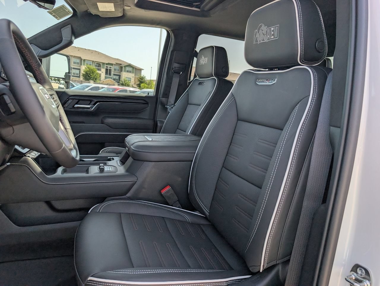 2026 GMC Sierra 2500HD AT4X - Photo 19