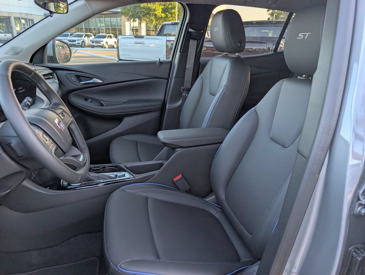 2026 Buick Encore GX Sport Touring - Photo 13