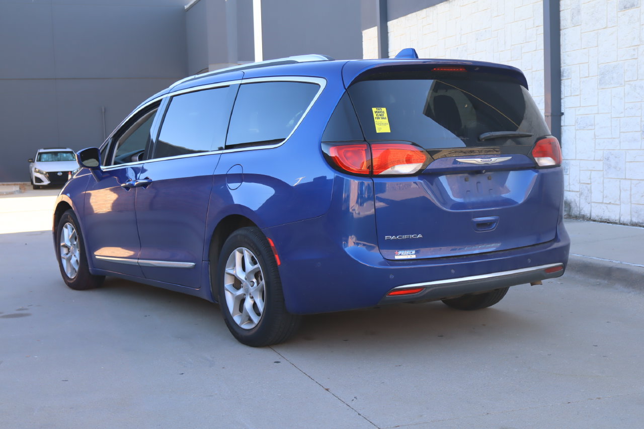 Used 2018 Chrysler Pacifica Touring L Plus Van