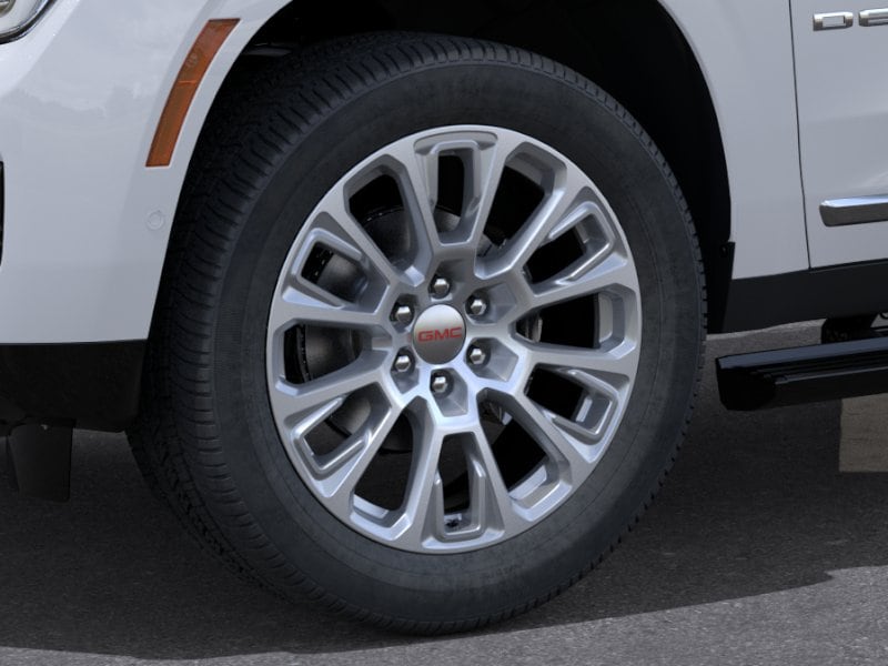 2026 GMC Yukon XL Denali - Photo 32