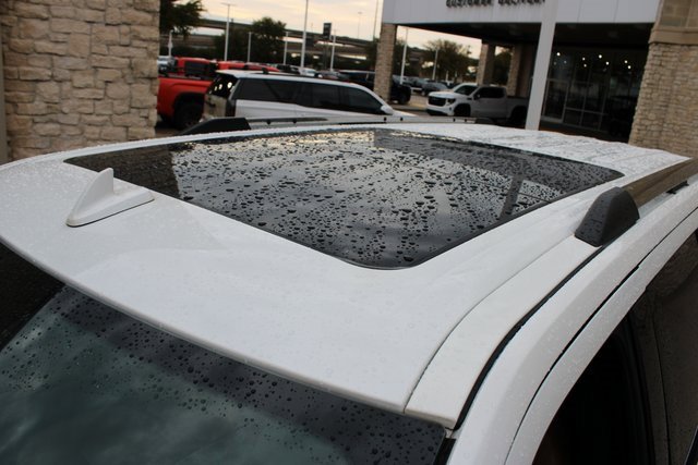 2024 Ford Expedition MAX Platinum photo 4