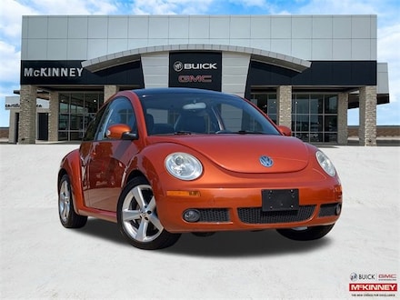 2010 Volkswagen New Beetle Coupe 2dr Manual Coupe Hatchback