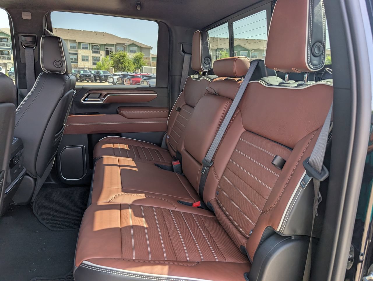 2026 GMC Sierra 2500HD Denali Ultimate - Photo 20