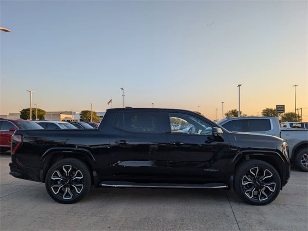 New 2026 GMC Sierra EV Denali Max Range Truck Crew Cab
