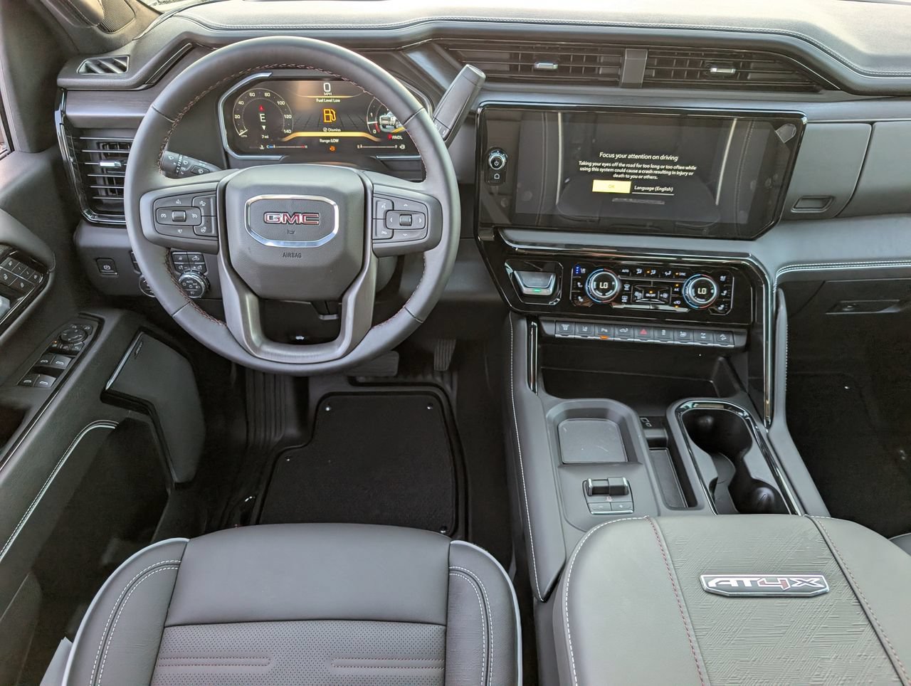 2026 GMC Sierra 2500HD AT4X - Photo 9