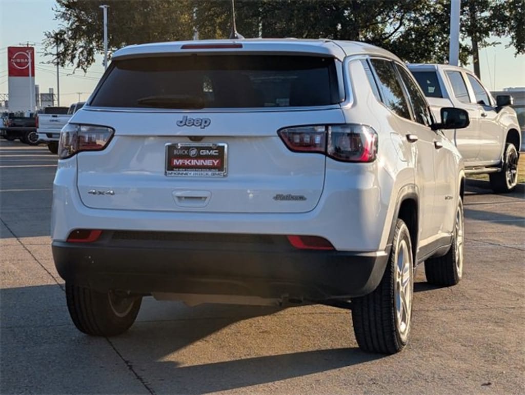 Used 2024 Jeep Compass Sport SUV