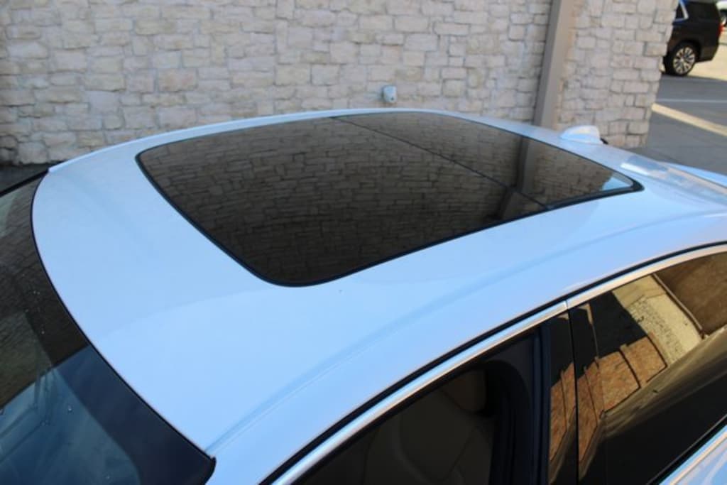 Used 2018 Volvo S90 T5 Momentum Sedan