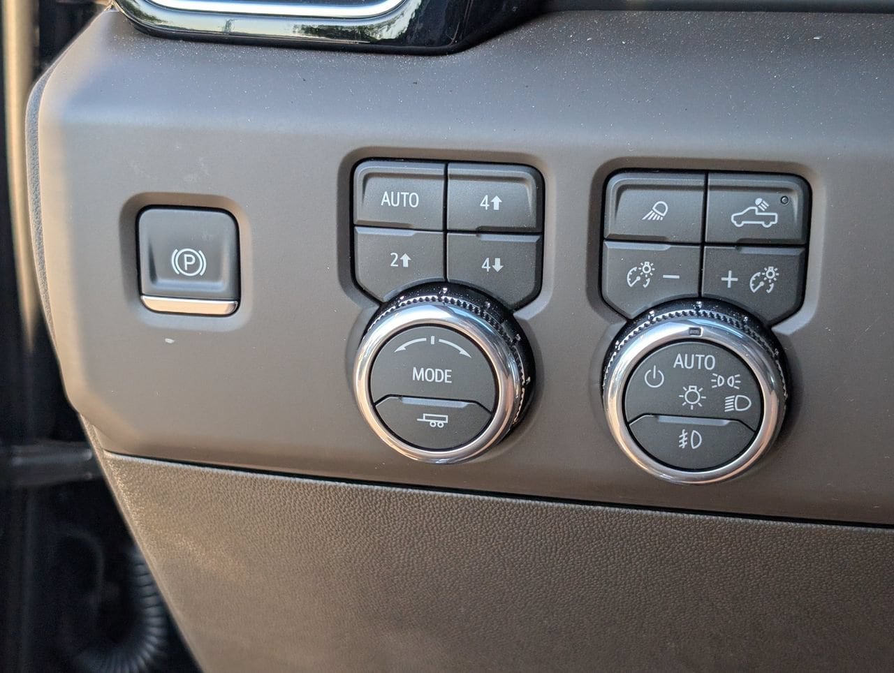 2026 GMC Sierra 2500HD Denali - Photo 18