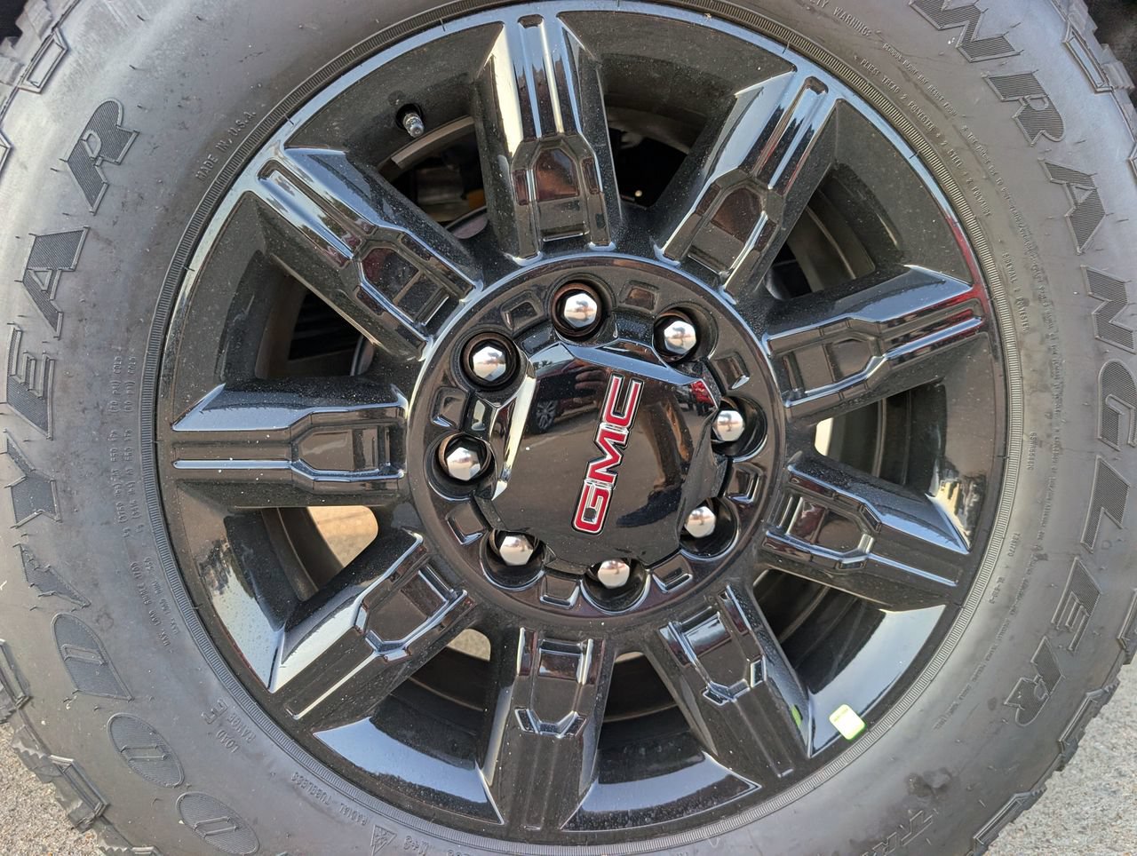 2026 GMC Sierra 2500HD AT4 - Photo 6