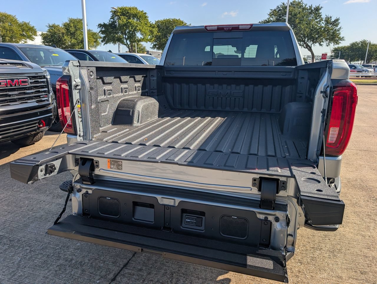 2026 GMC Sierra 1500 Denali Ultimate - Photo 6