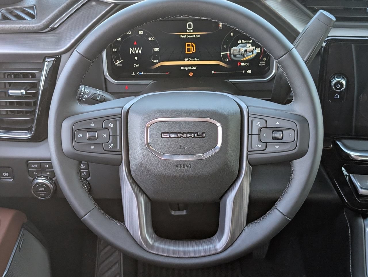 2026 GMC Sierra 2500HD Denali Ultimate - Photo 9