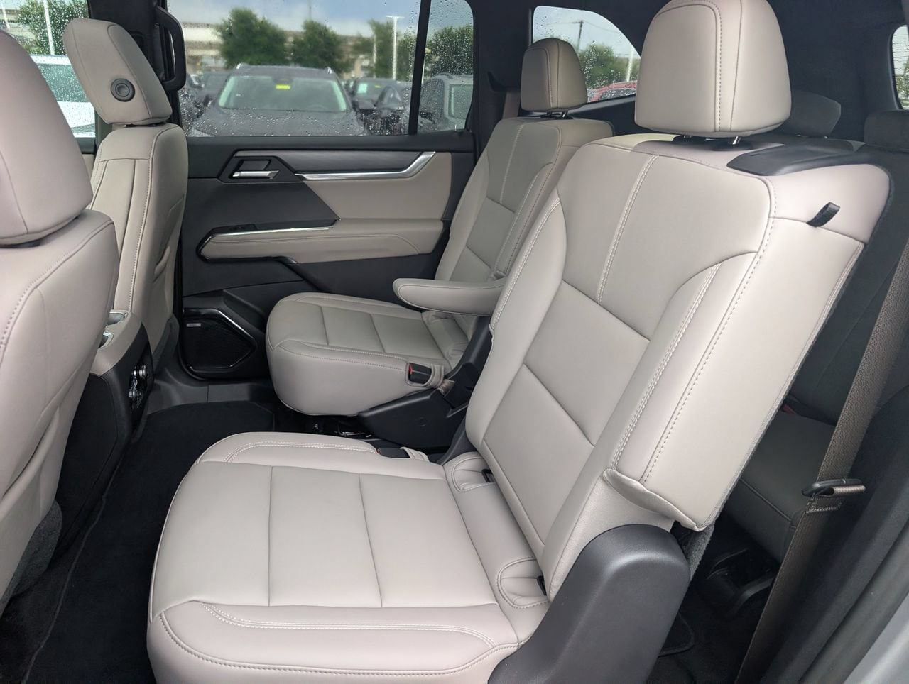 2026 GMC Acadia Elevation - Photo 19