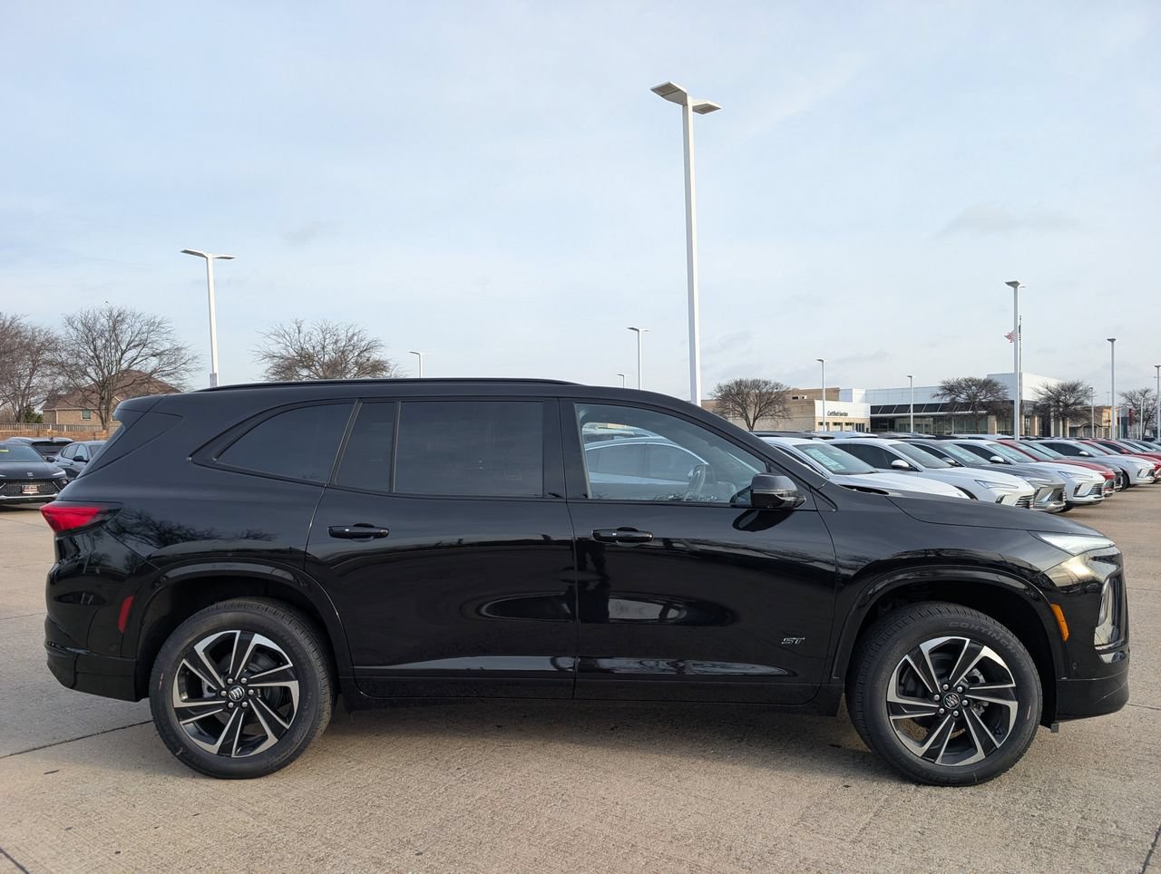 2026 Buick Enclave Sport Touring - Photo 3