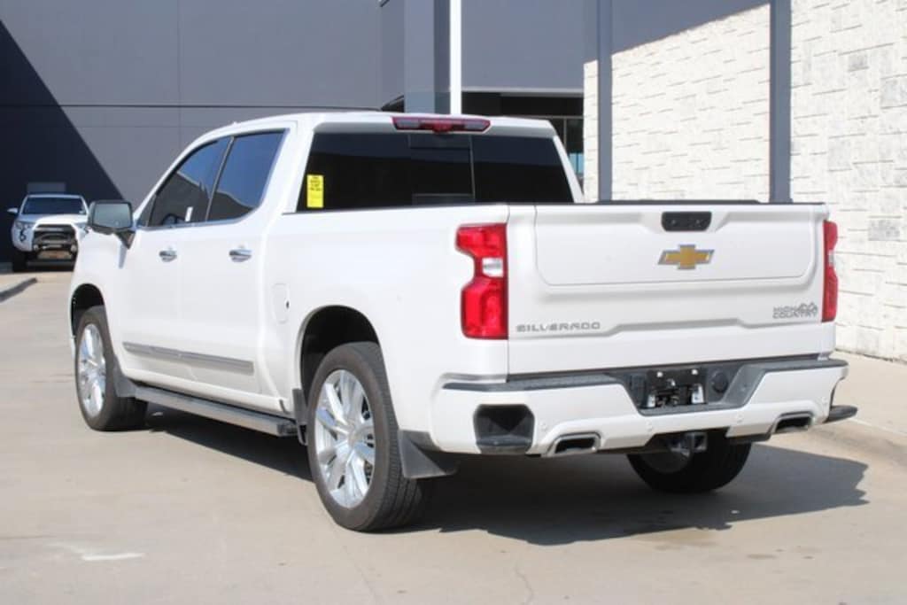 Used 2024 Chevrolet Silverado 1500 High Country Truck Crew Cab