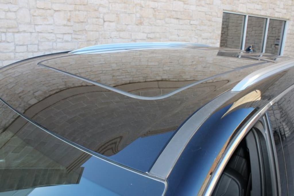 Used 2025 Buick Enclave Avenir SUV