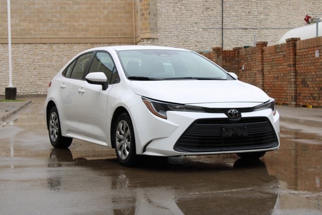 Used 2023 Toyota Corolla LE with VIN 5YFB4MDE7PP012785 for sale in Mckinney, TX