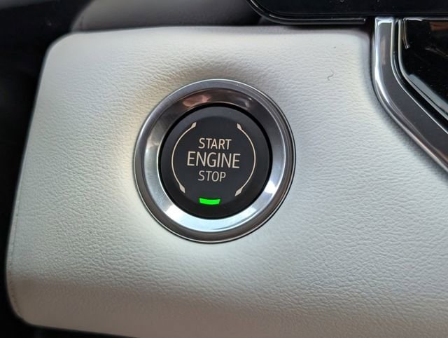 2026 GMC Canyon AT4X - Photo 14