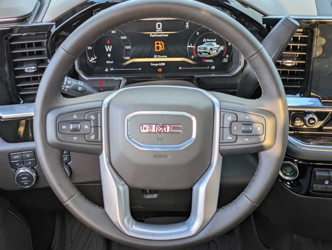 2026 GMC Sierra 1500 SLE - Photo 10