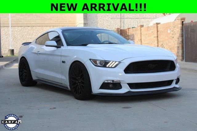 2017 Ford Mustang GT