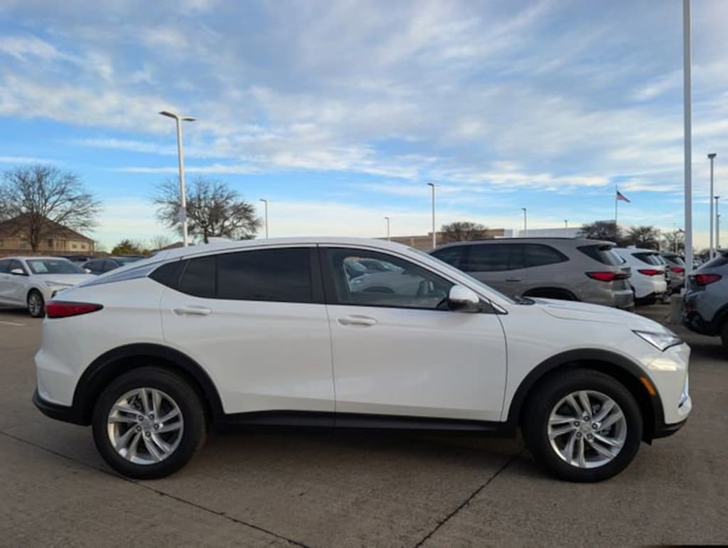 New 2026 Buick Envista Preferred SUV