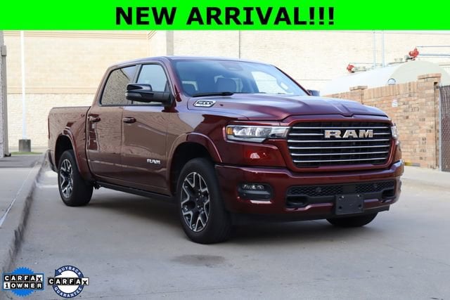 2025 RAM 1500 Laramie 4x4 Crew Cab 5'7's photo