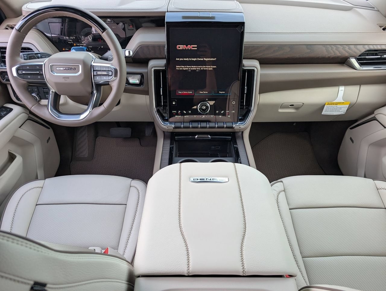 2026 GMC Yukon XL Denali - Photo 8