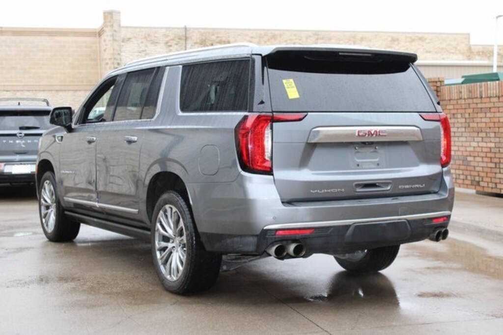 Used 2021 GMC Yukon XL Denali SUV