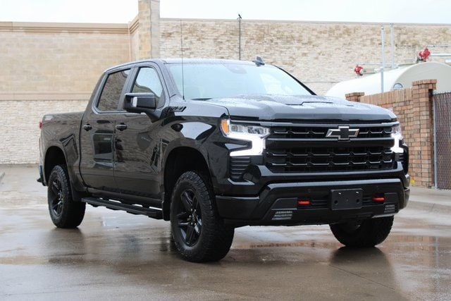 Used 2024 Chevrolet Silverado 1500 LT Trail Boss with VIN 3GCUDFED4RG437867 for sale in Mckinney, TX