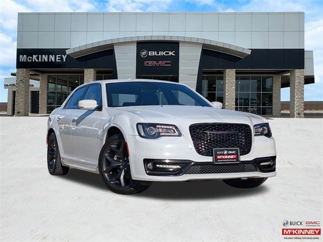 2022 Chrysler 300 S