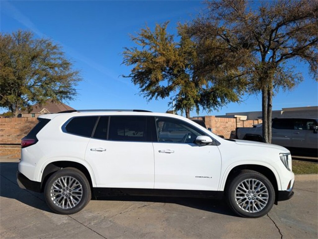 New 2026 GMC Acadia Denali SUV