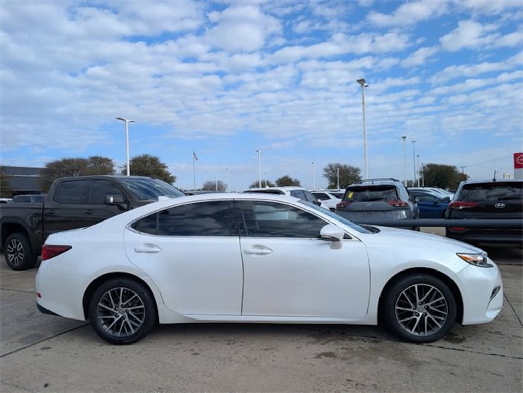 Used 2017 Lexus ES ES 350 Sedan