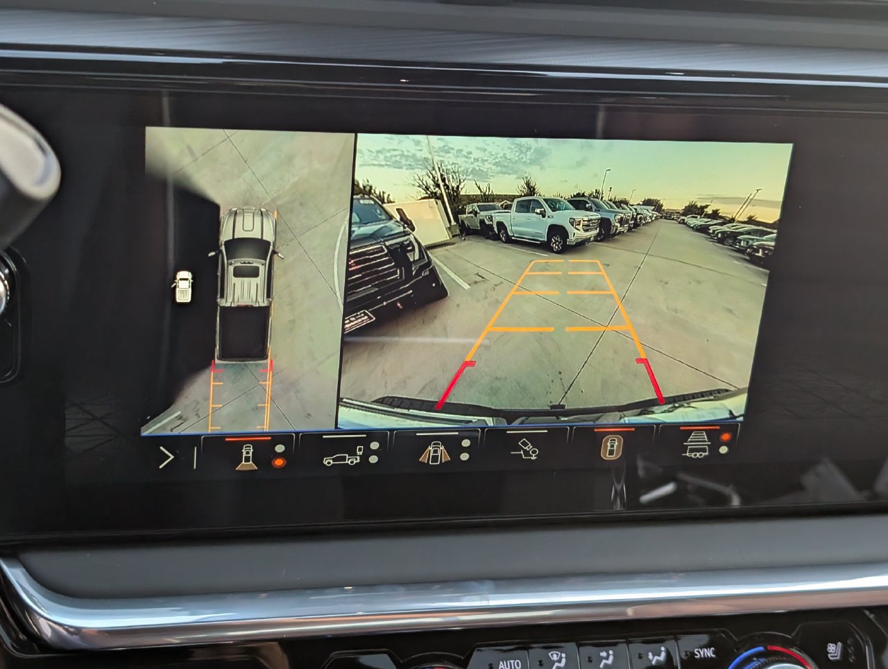 2026 GMC Sierra 2500HD Denali Ultimate - Photo 12