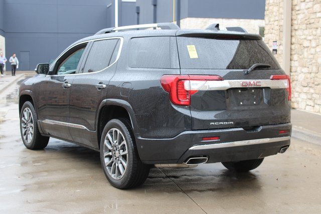 2020 Gmc Acadia Denali photo 3